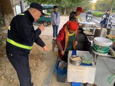 阳光早餐“大体检” 督导垃分“不松懈”——城市生活垃圾经营服务新举措